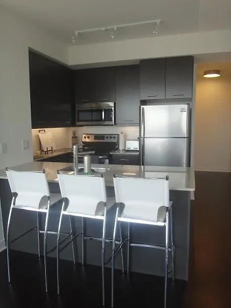 Square One Fully Furnished Suite Mississauga
